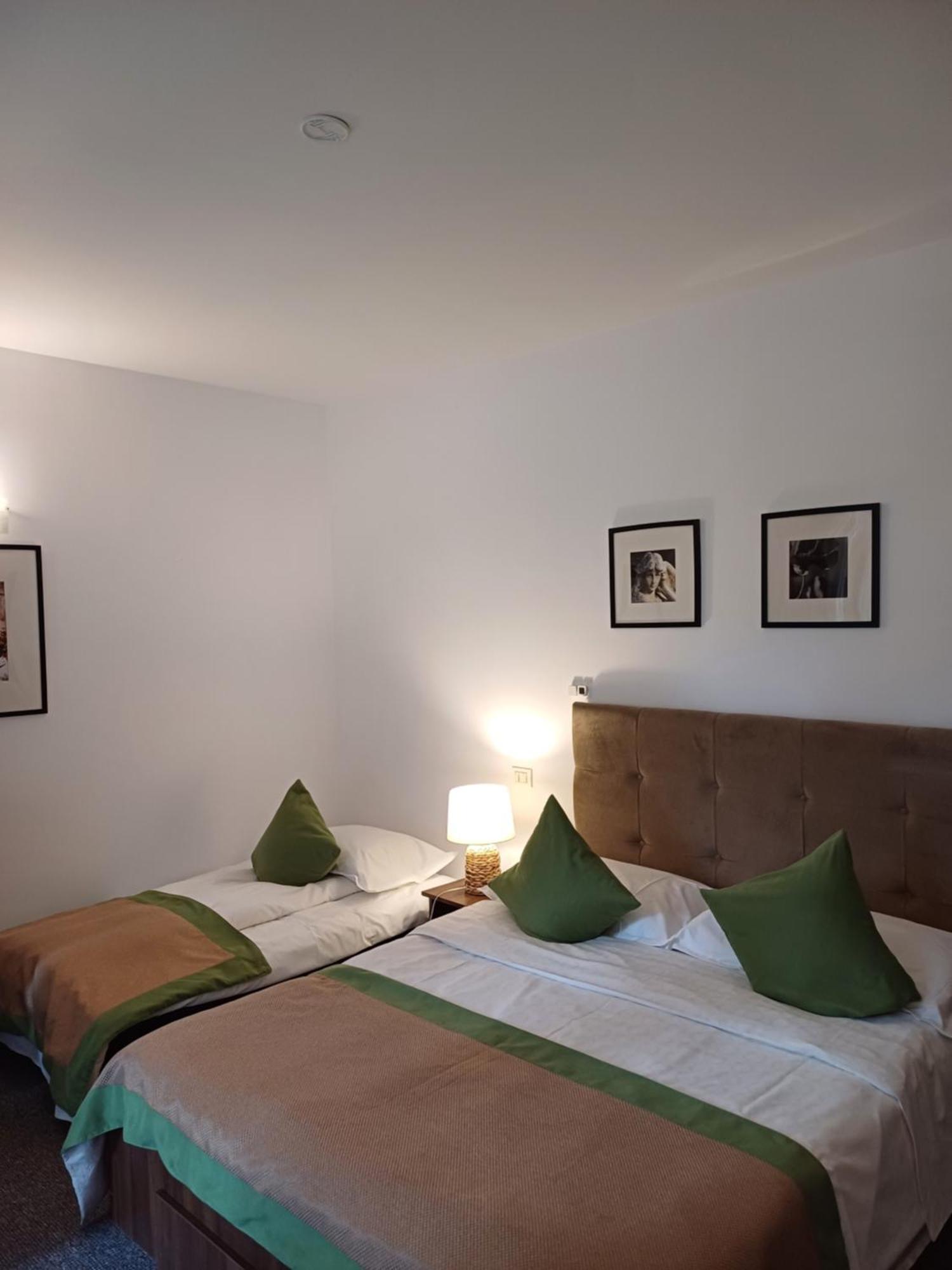 Apartamente Private A&L Sinaia Habitación foto